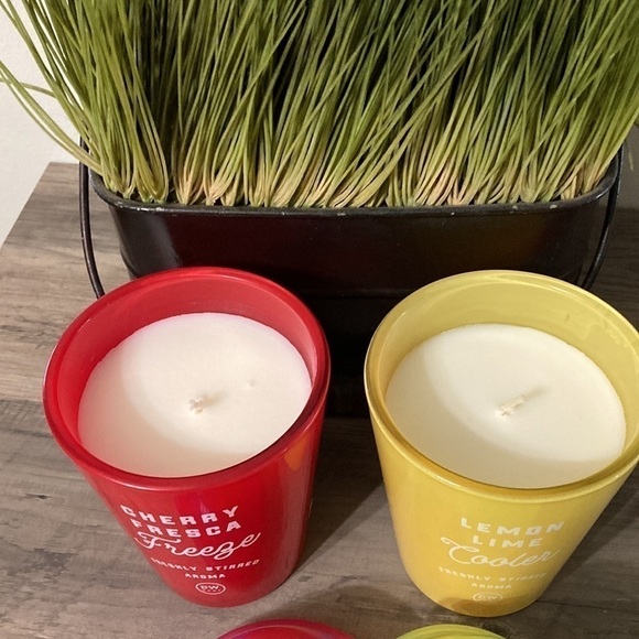 NEW- DW HOME CHERRY FRESCA FREEZE & LEMON LIME COOLER LARGE CANDLES - Picture 4 of 6